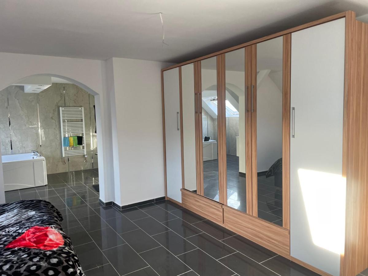 Penthouse Wohnung Ultra Exlusive Duisburg Luaran gambar